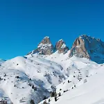 Appartement Des Alpes-13 By Interhome